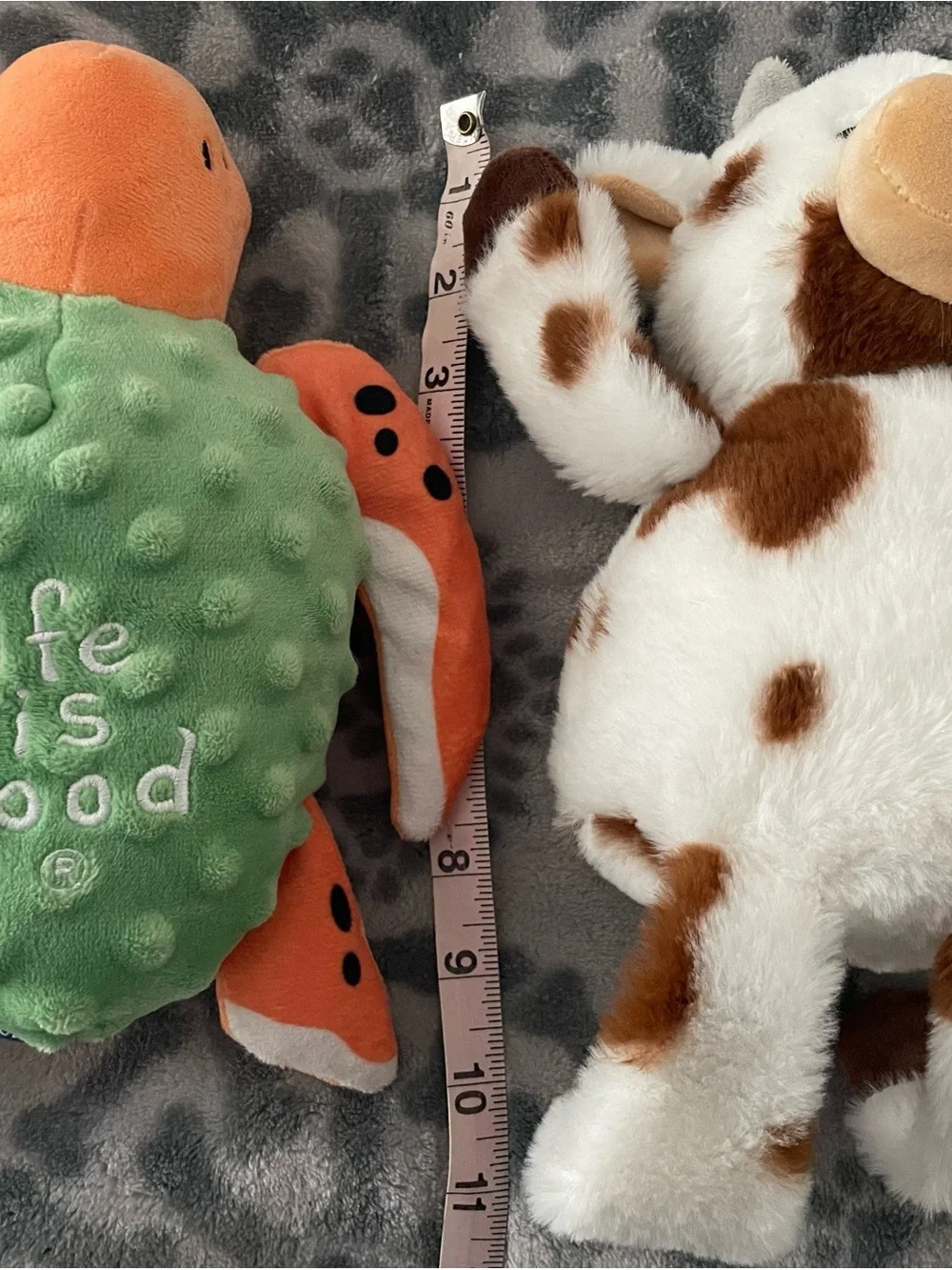 Bundle new dog toys and benebone chews